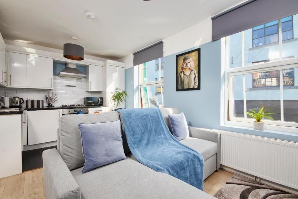 Photo of Livingroom in Saint Paul's