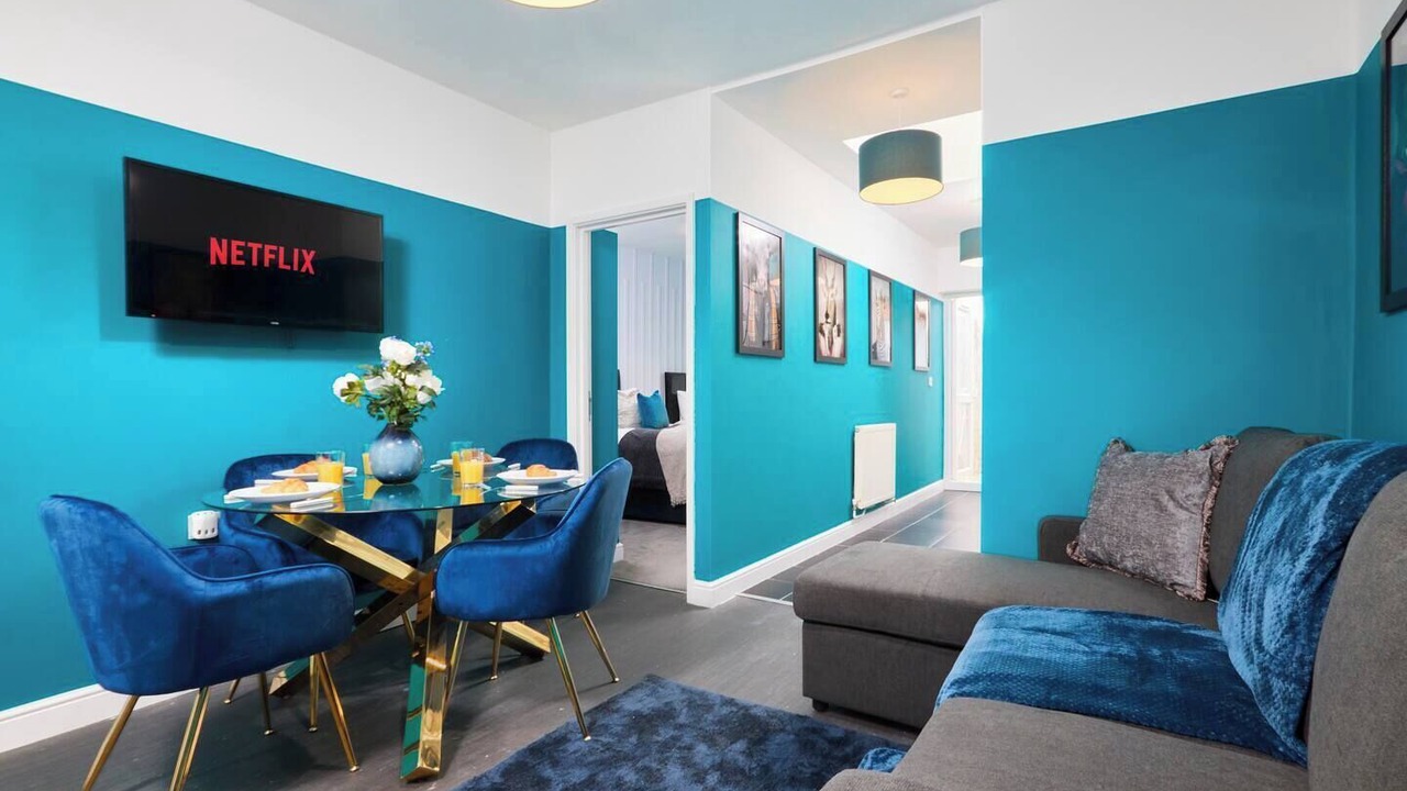 Photo of Livingroom in Saint Paul's