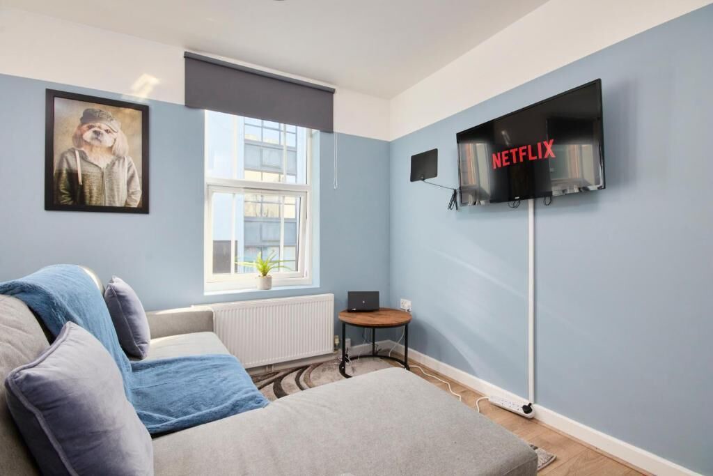 Photo of Livingroom in Saint Paul's