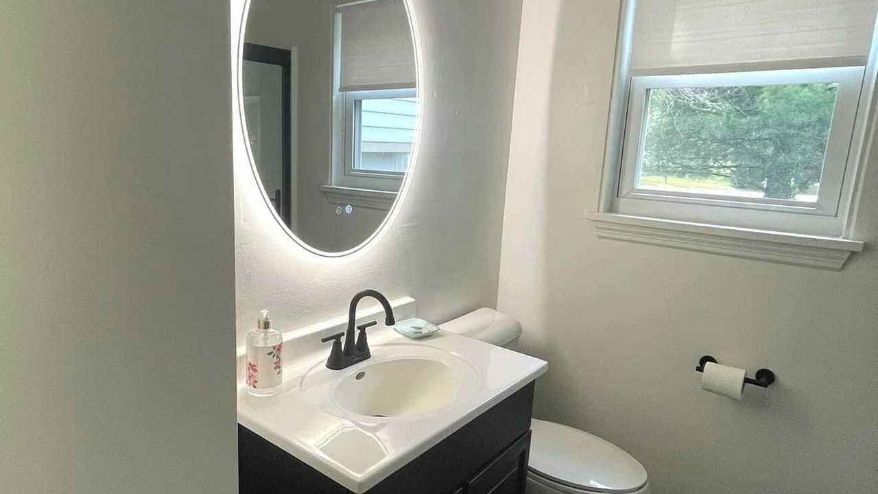 Photo of Bathroom in Ionia