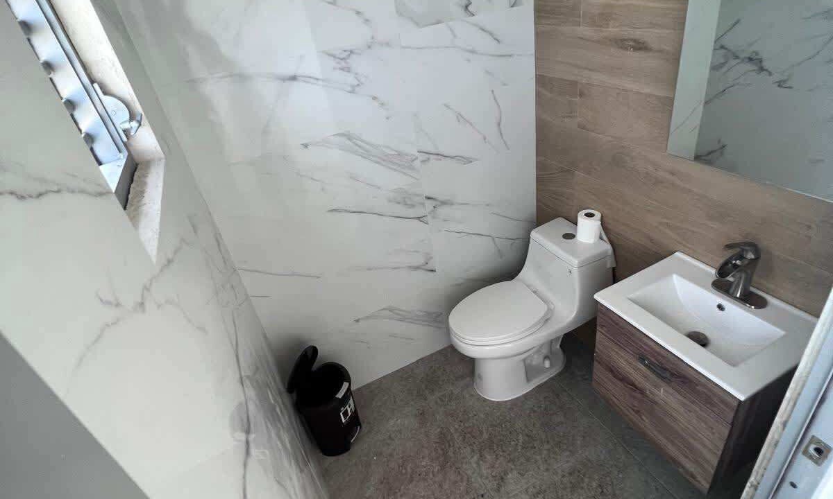 Photo of Bathroom in Camino Nuevo