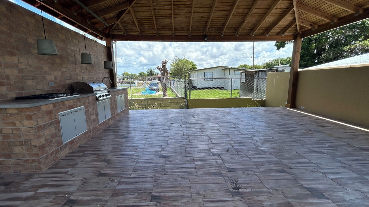 Photo of Patio Balcony in Pole Ojea