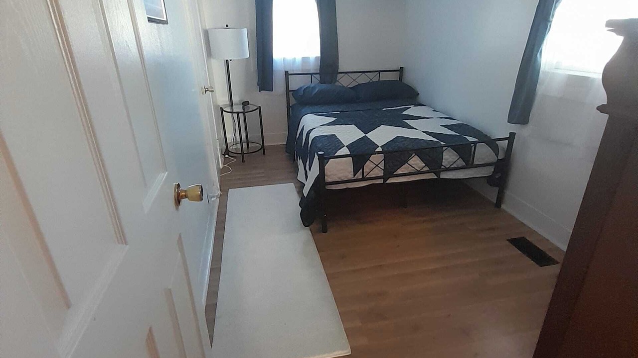 Photo of Bedroom in Davison