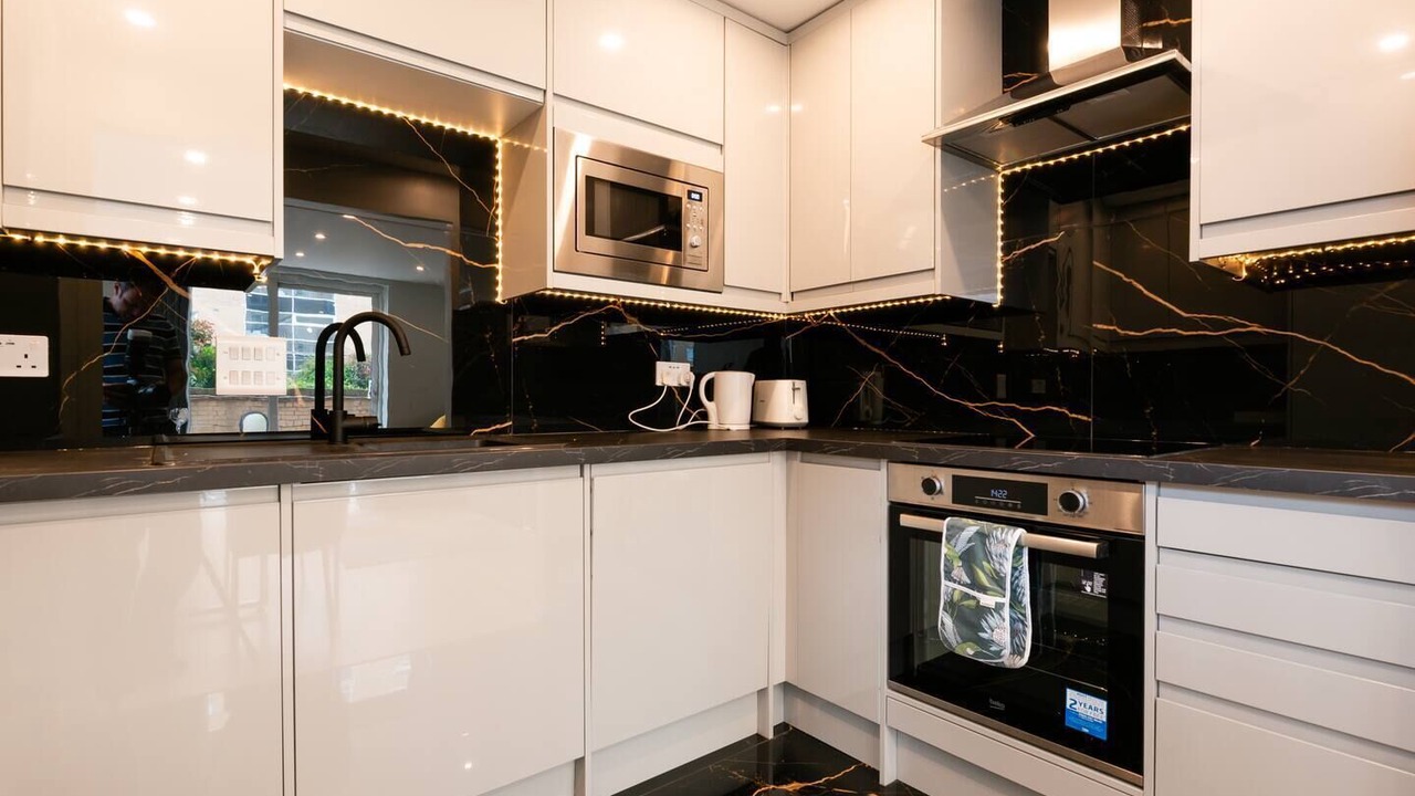 Photo of Kitchen in Feltham West