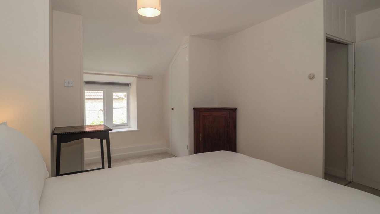 Photo of Bedroom in Stoke-sub-Hamdon