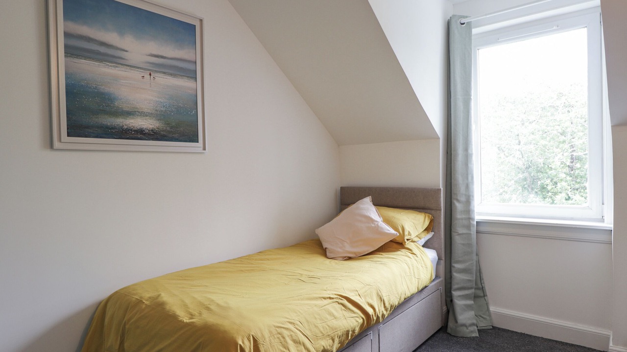 Photo of Bedroom in Foyers