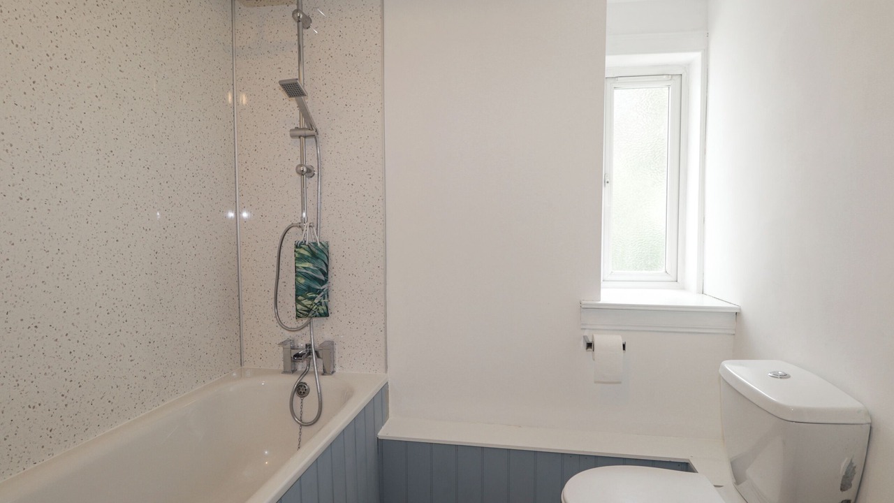 Photo of Bathroom in Foyers