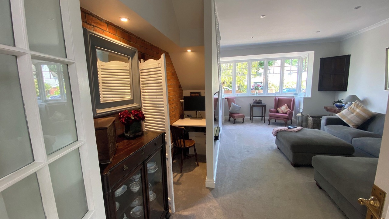 Photo of Bedroom in Claygate