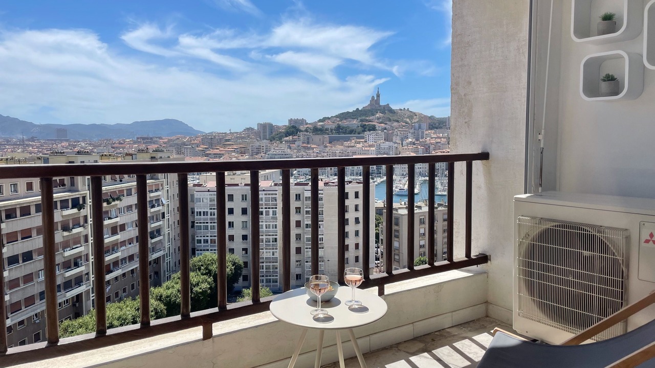 Photo of Outdoor in Hotel-de-Ville
