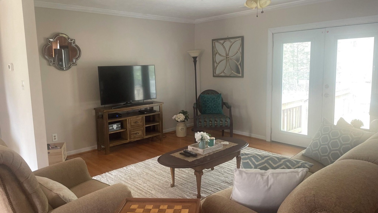 Photo of Livingroom in Berkeley