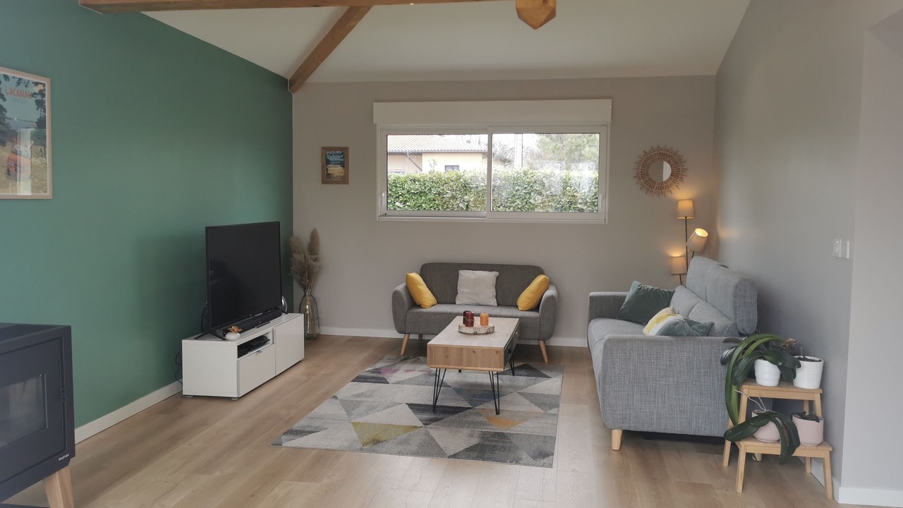Photo of Livingroom in Saint-Medard-en-Jalles