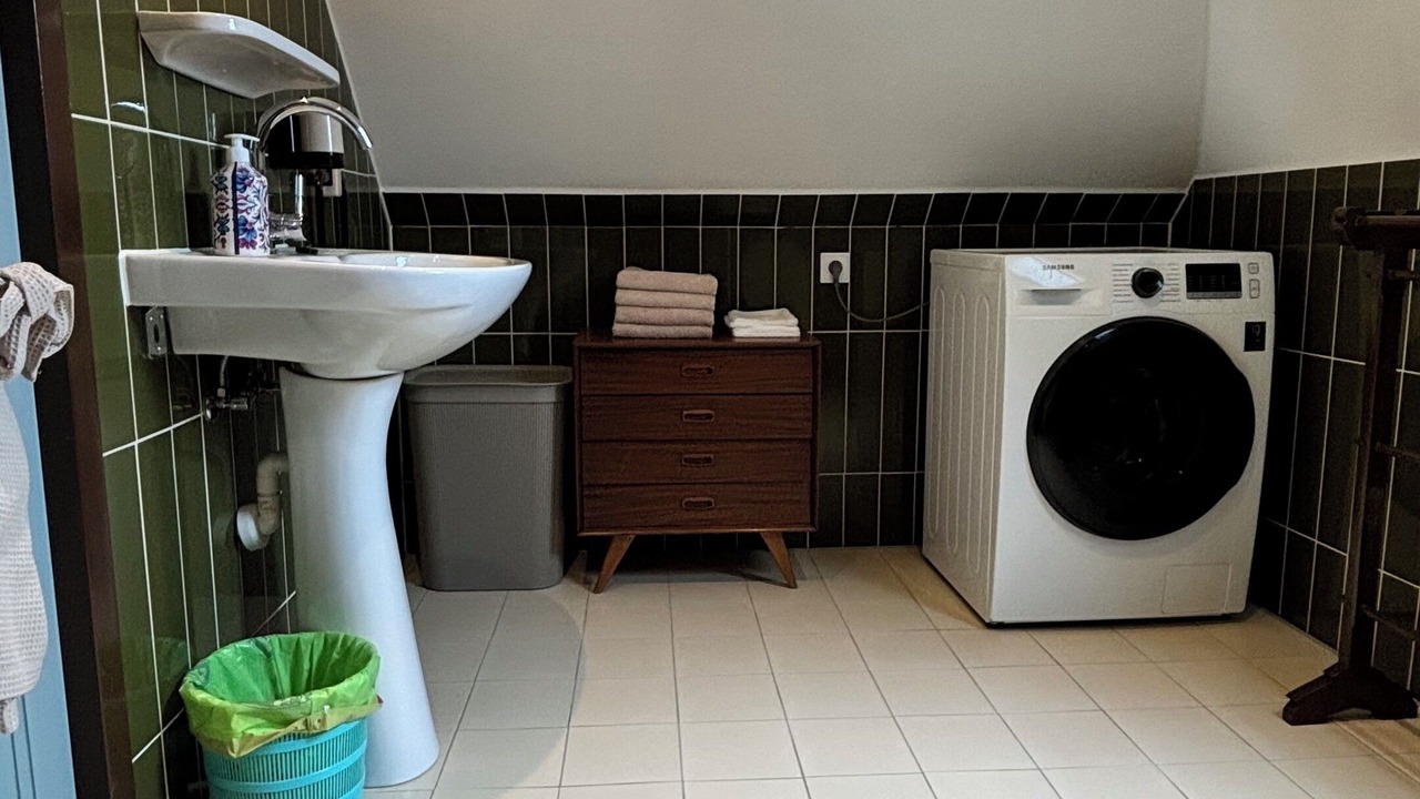 Photo of Bathroom in Huns