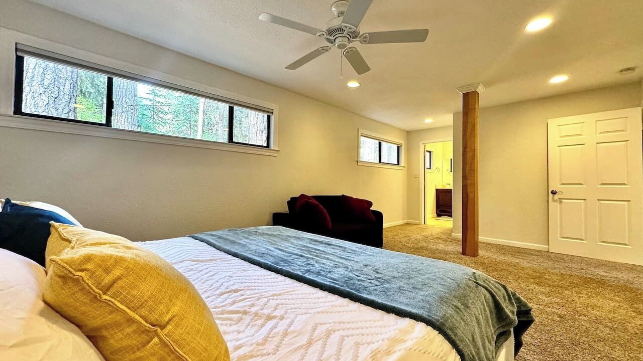 Photo of Bedroom in Pollock Pines