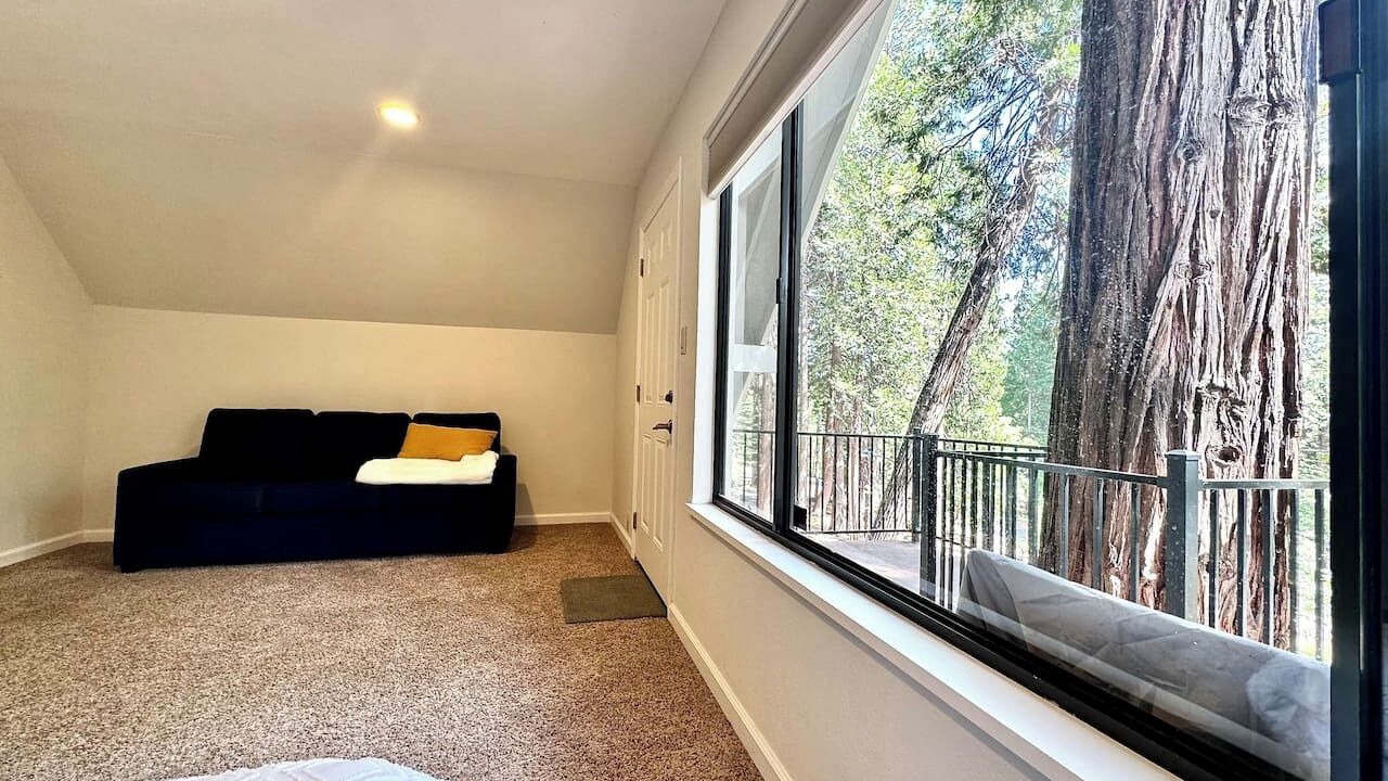 Photo of Livingroom in Pollock Pines
