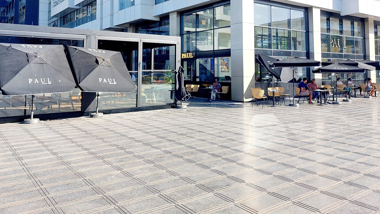 Photo of Patio Balcony in Cite Charaf