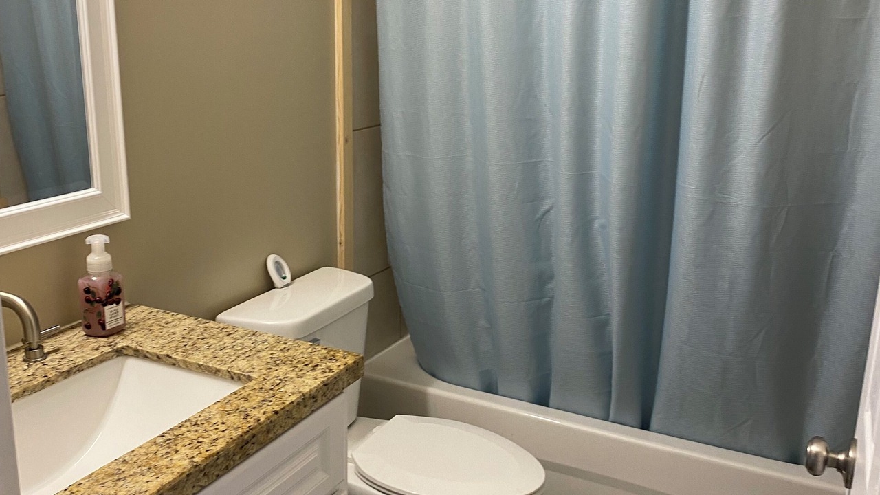Photo of Bathroom in Winnipeg Beach