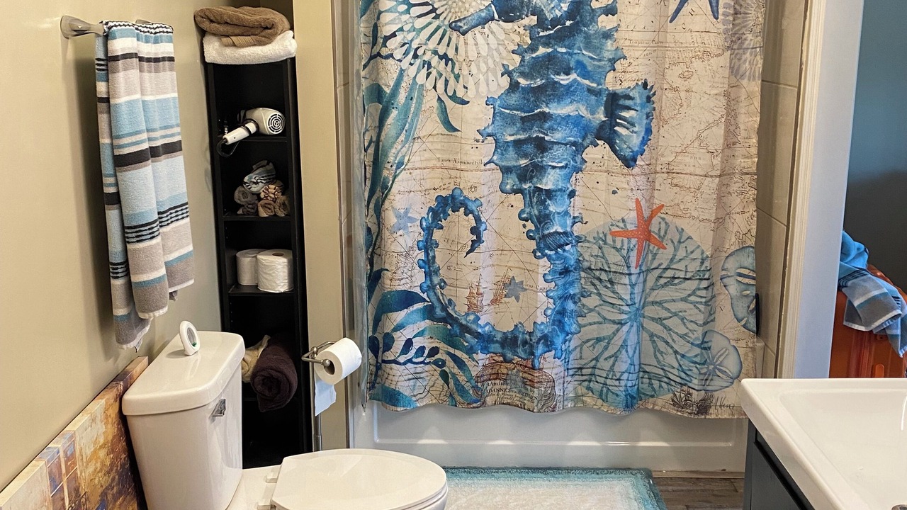 Photo of Bathroom in Winnipeg Beach