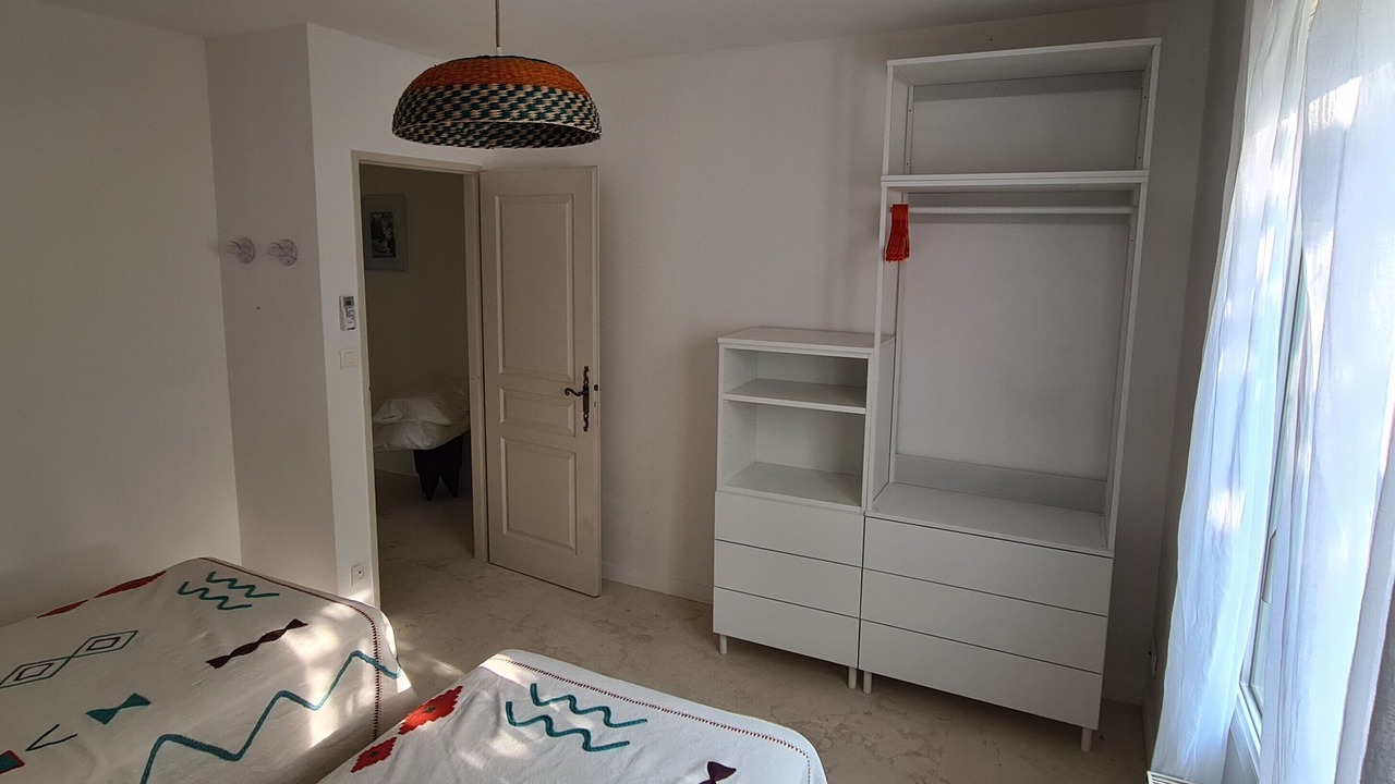 Photo of Bedroom in Pernes-les-Fontaines