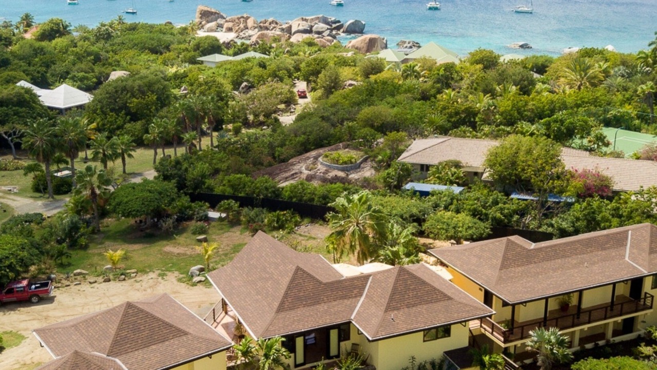 Photo of Outdoor in Little Trunk Bay