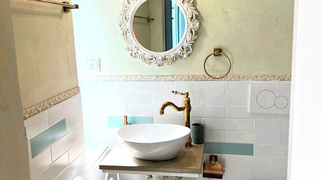 Photo of Bathroom in Pothia