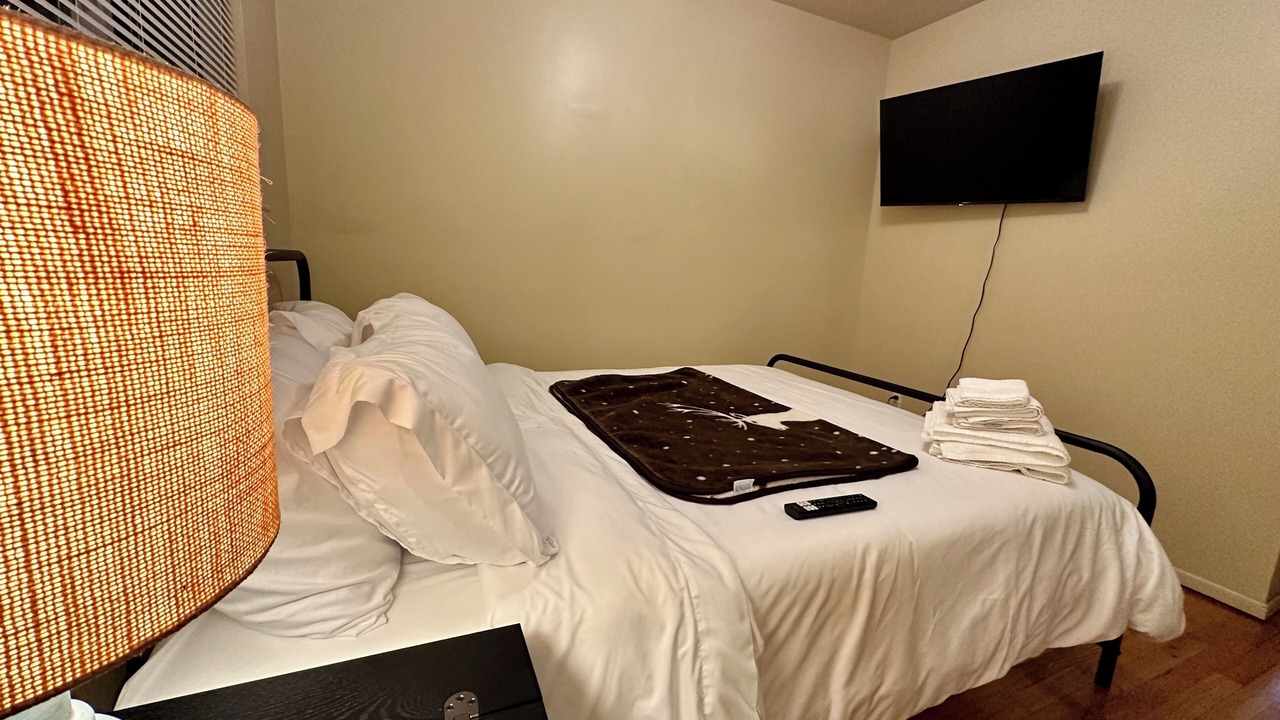 Photo of Bedroom in Southfield