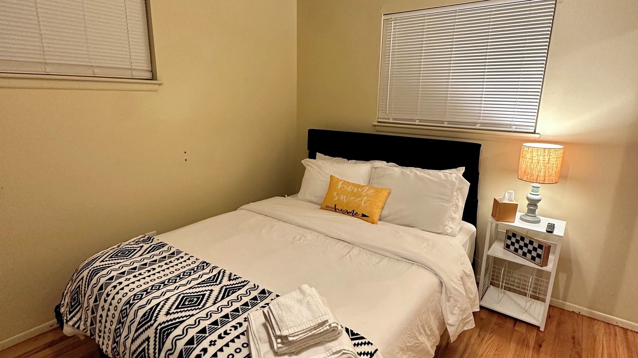Photo of Bedroom in Southfield