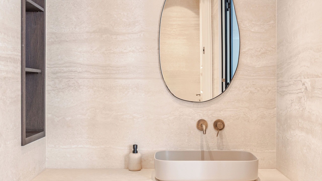 Photo of Bathroom in Faubourg-du-Roule