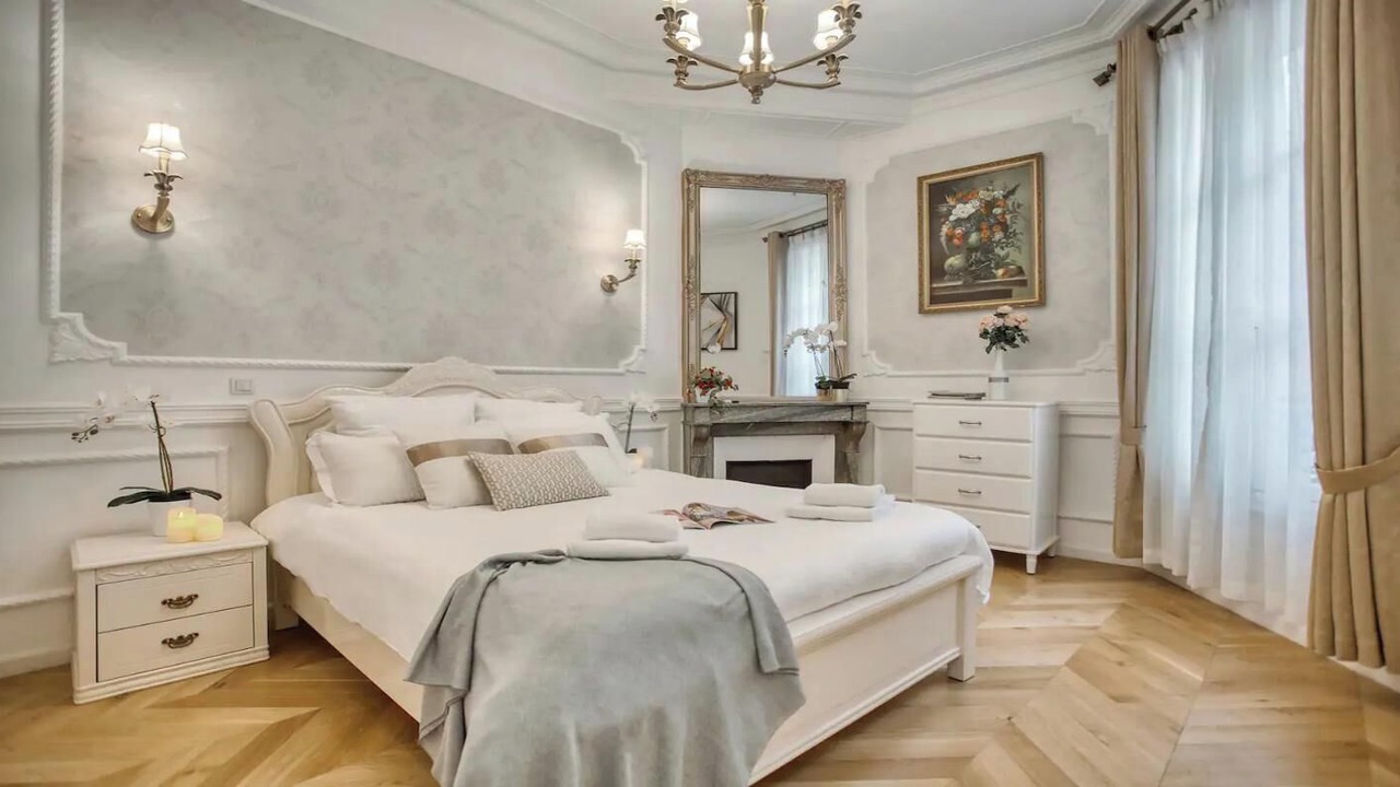 Photo of Bedroom in Chaussee-d'Antin