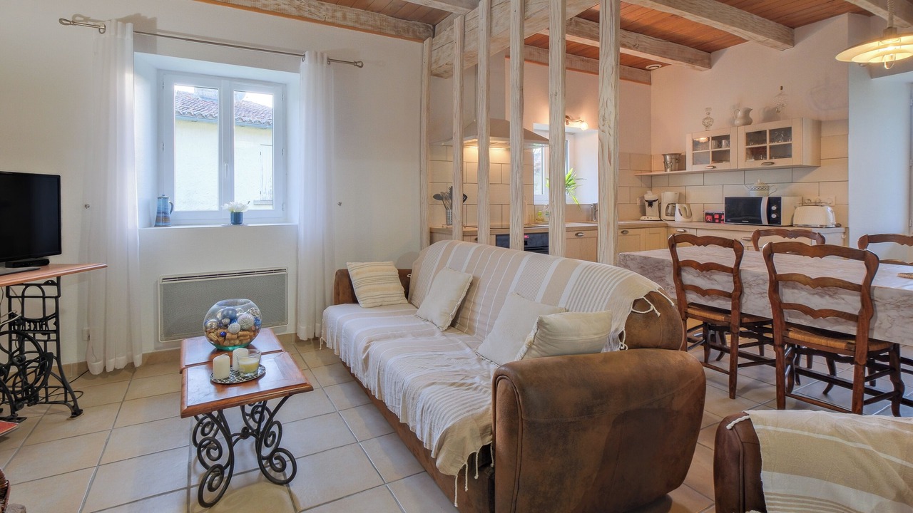 Photo of Livingroom in Allemans