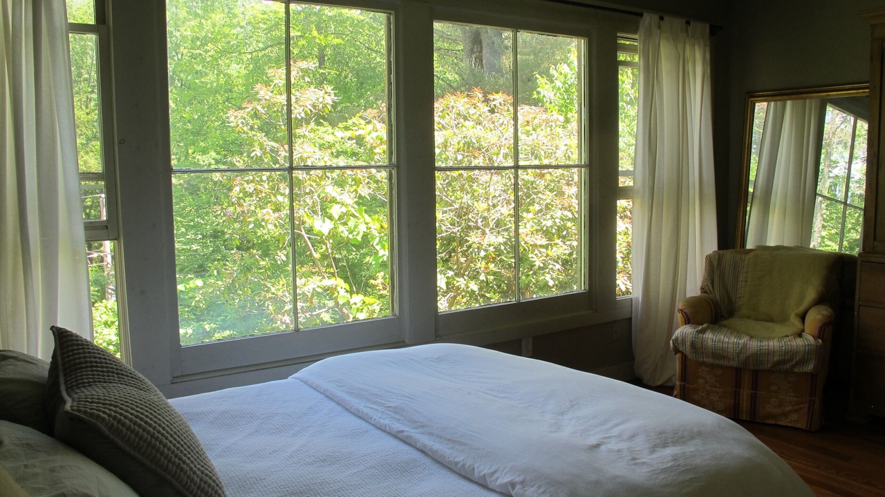 Photo of Bedroom in Phoenicia