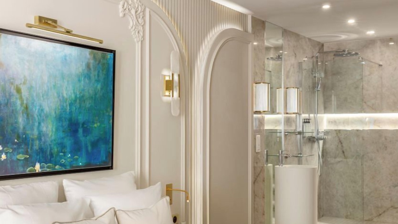 Photo of Bedroom in 7th Arrondissement