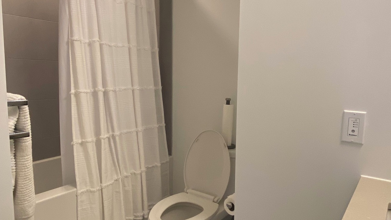 Photo of Bathroom in Bay Street Corridor