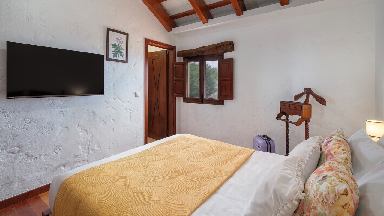 Photo of Bedroom in Lombada Velha