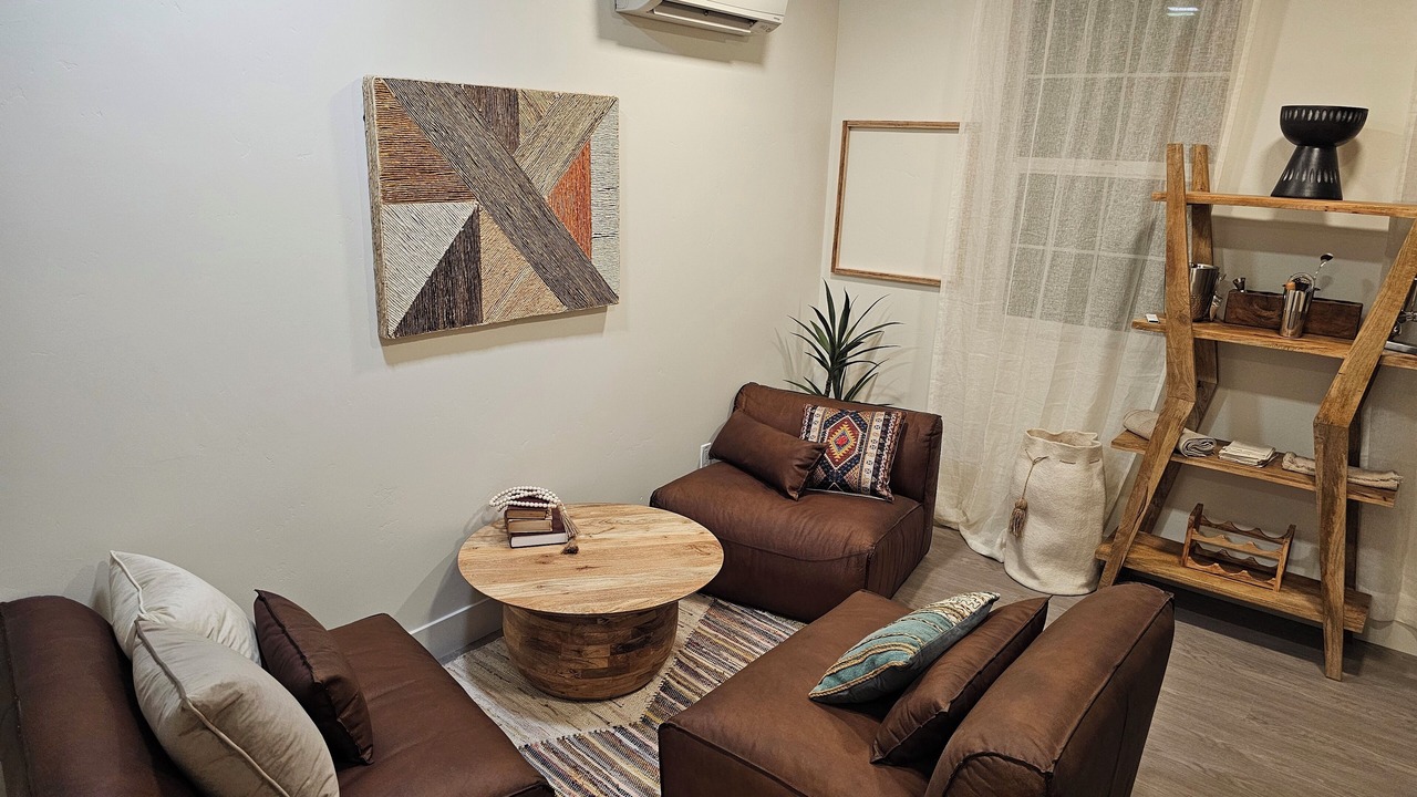 Photo of Livingroom in Los Alamos