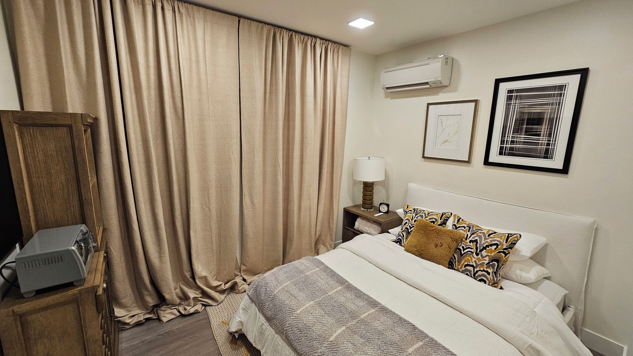 Photo of Bedroom in Los Alamos