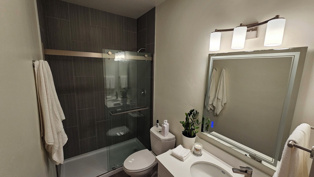 Photo of Bathroom in Los Alamos