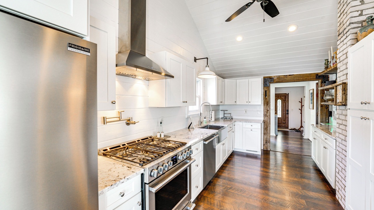 Photo of Kitchen in Lake Fenton
