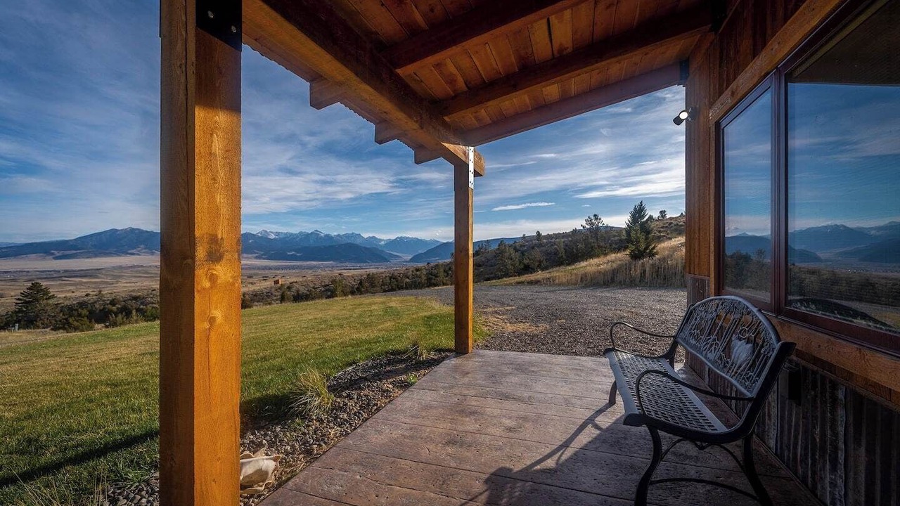 Photo of Outdoor in Livingston
