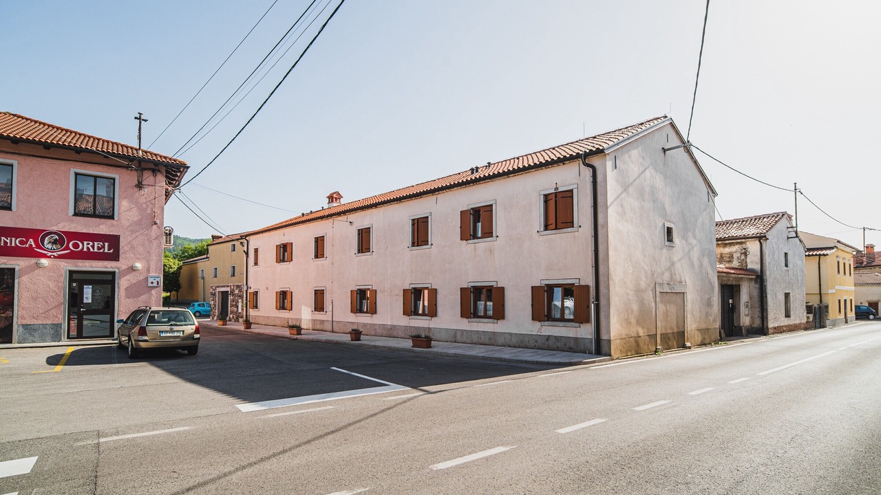 Photo of Outdoor in Lokev