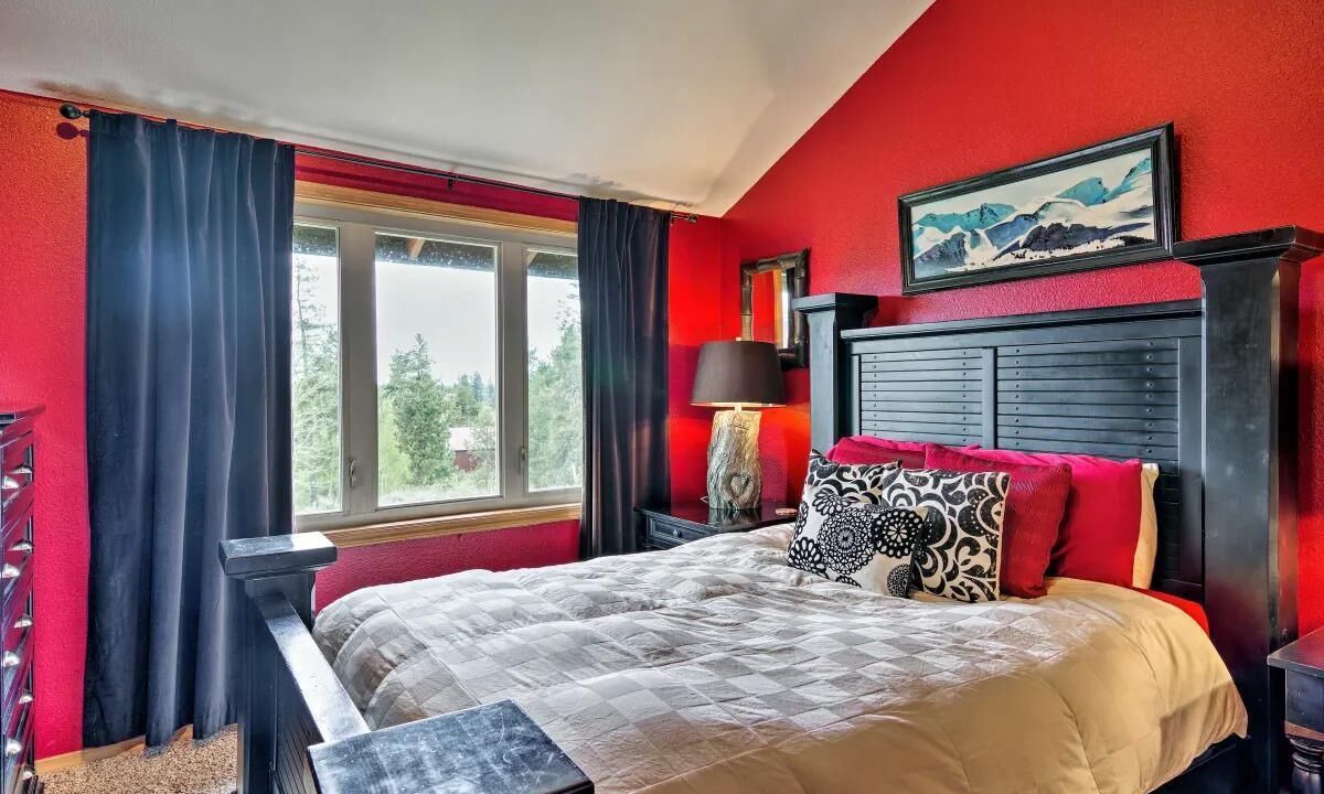 Photo of Bedroom in Tamarack Resort