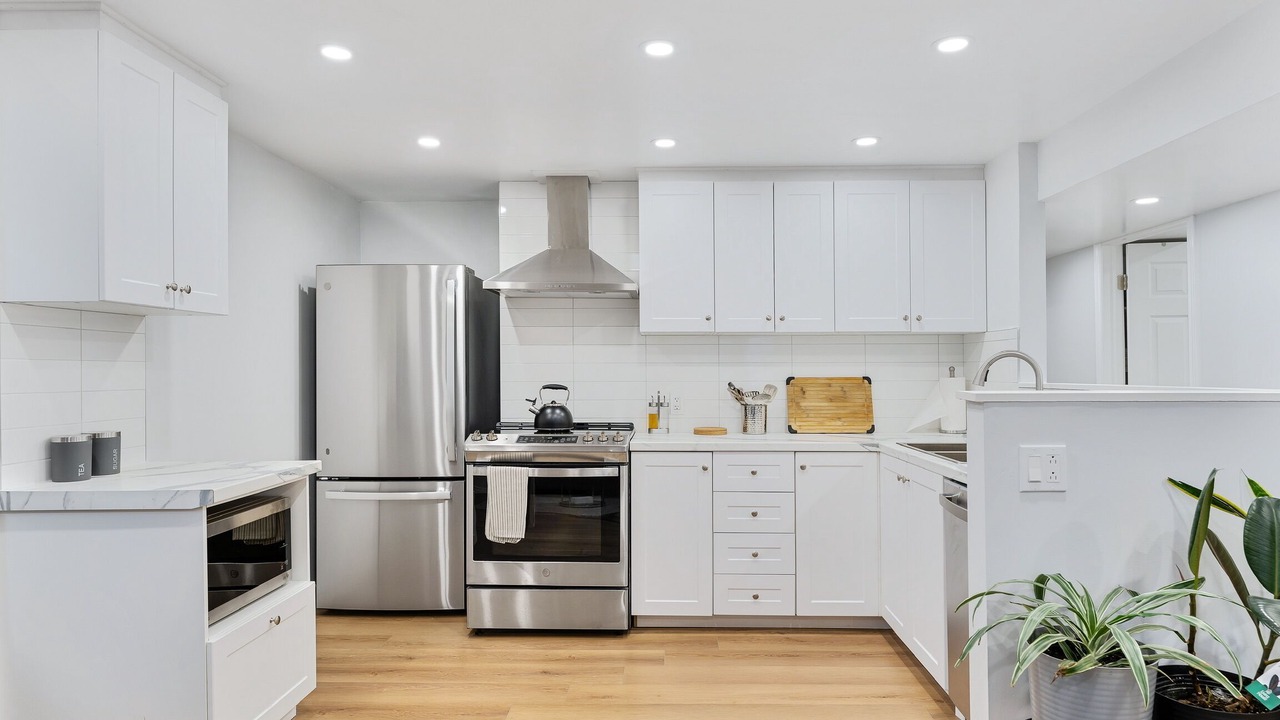 Photo of Kitchen in Ottawa Division