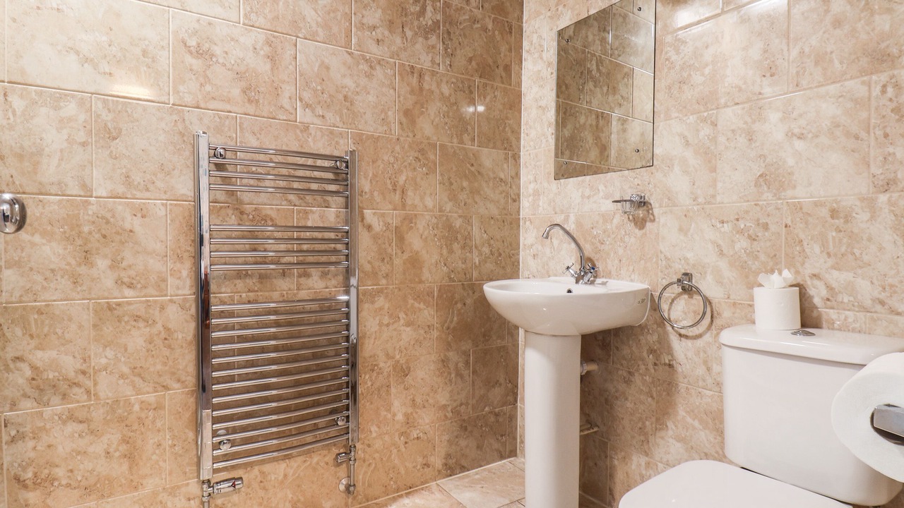 Photo of Bathroom in Reighton