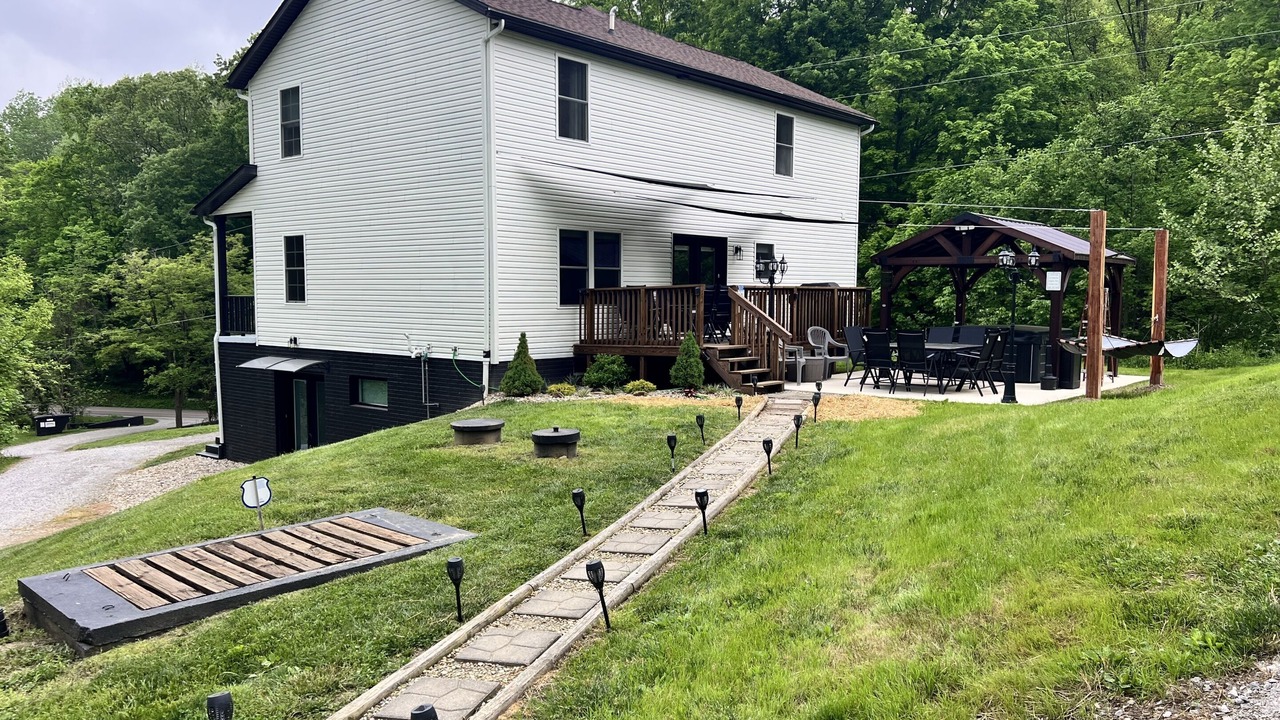Photo of Others in Laurelville
