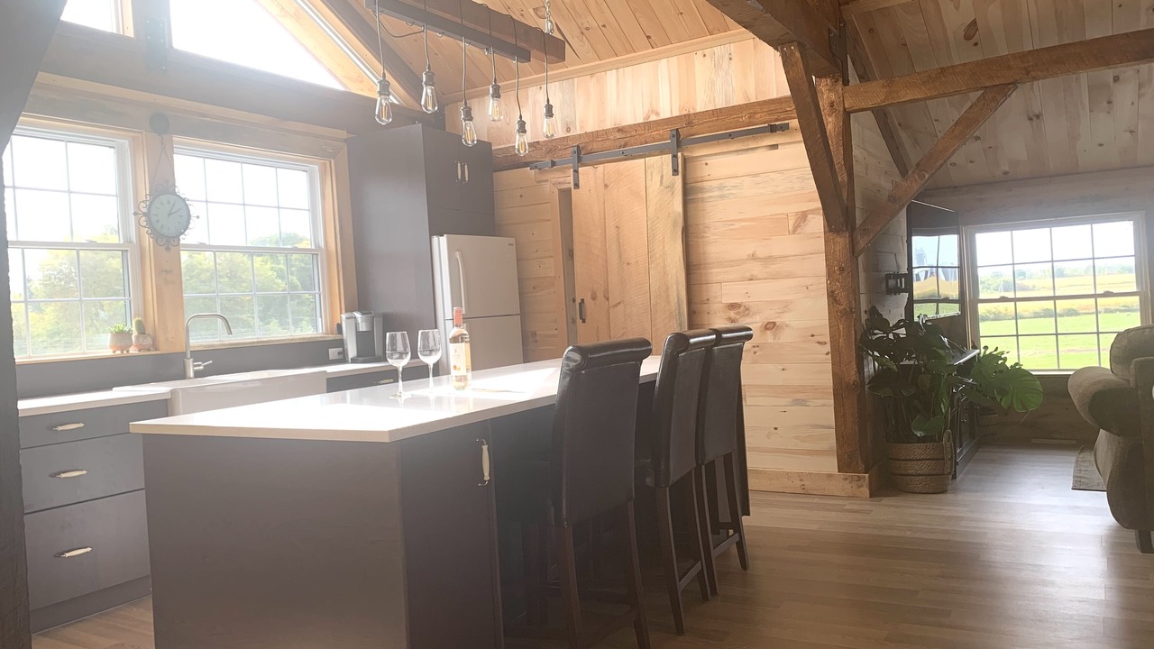 Photo of Kitchen in Edwardsburgh/Cardinal