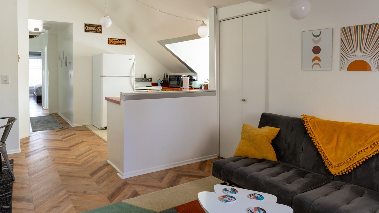Photo of Livingroom in East Central