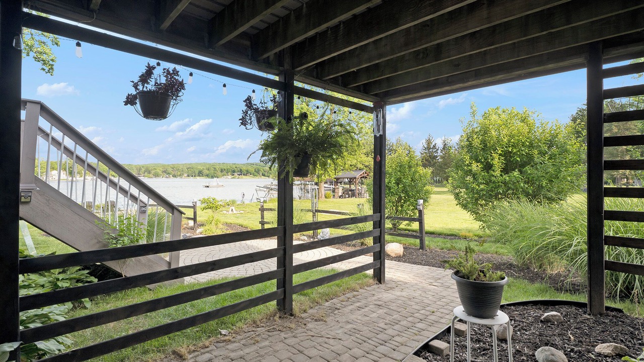 Photo of Patio Balcony in Fenton