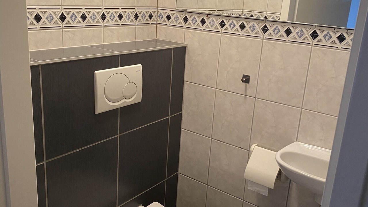 Photo of Bathroom in Grou