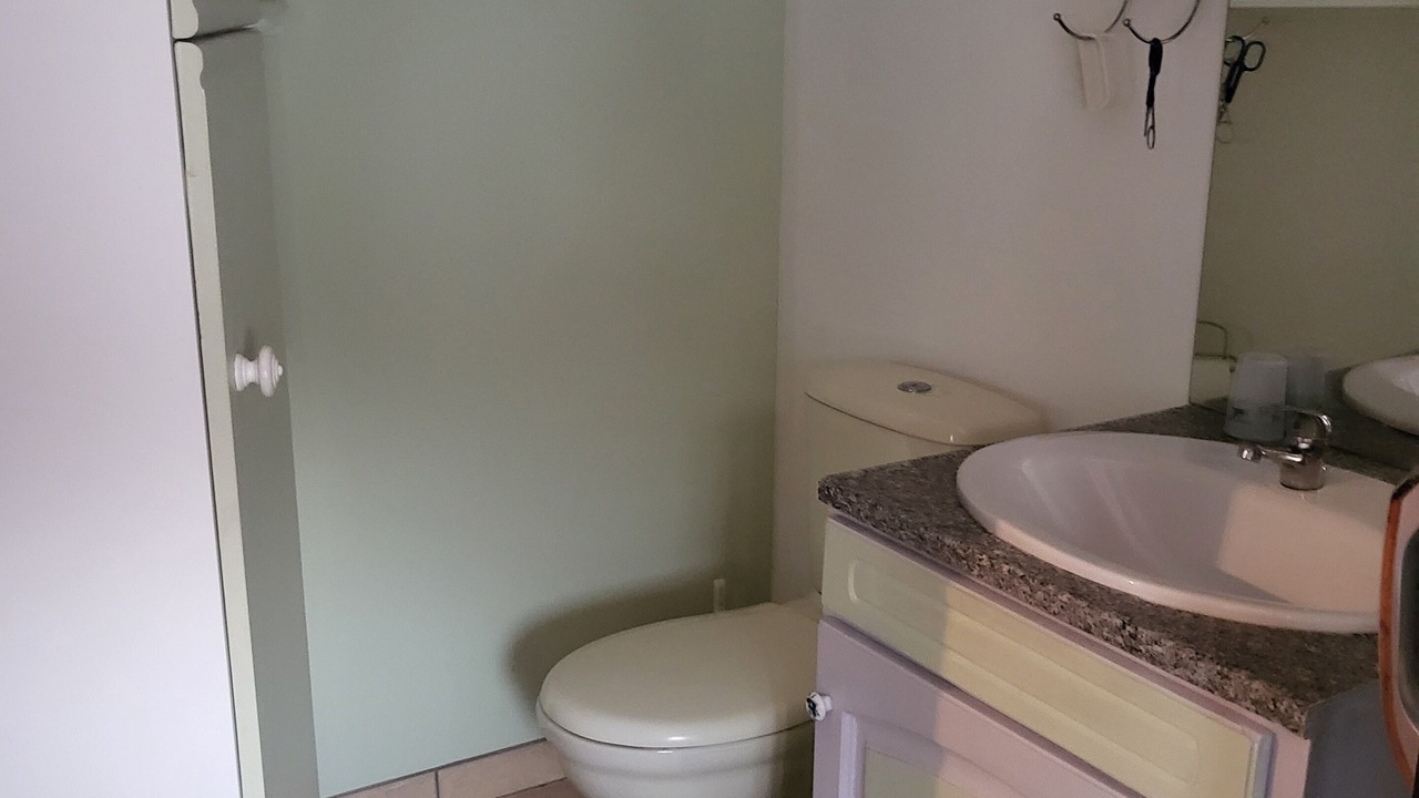 Photo of Bathroom in Antugnac
