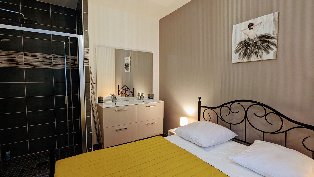 Photo of Bedroom in Faverolles