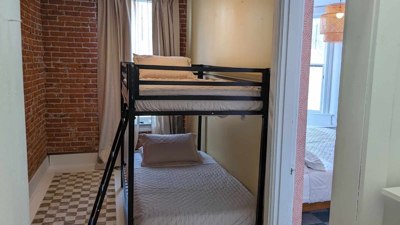 Photo of Bedroom in Galesville